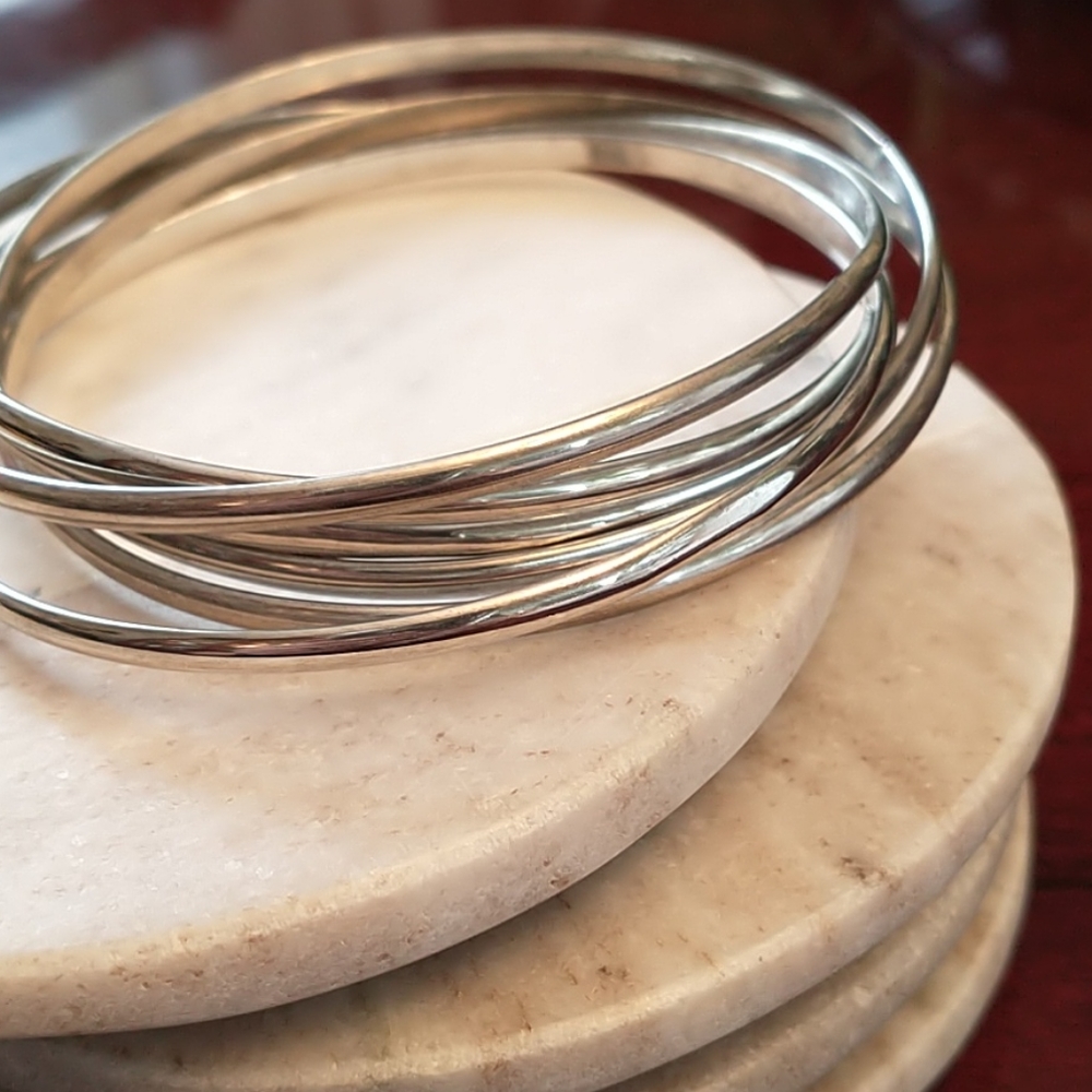 Bangle bracelets - Picture 2 of 2